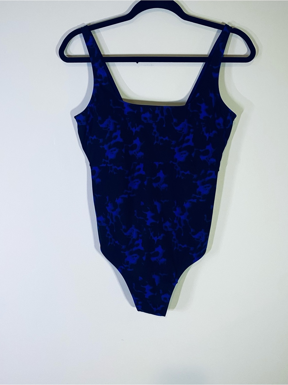 Fabletics Womens Blue and Black One-Piece Swimsuit Women’s Size L
